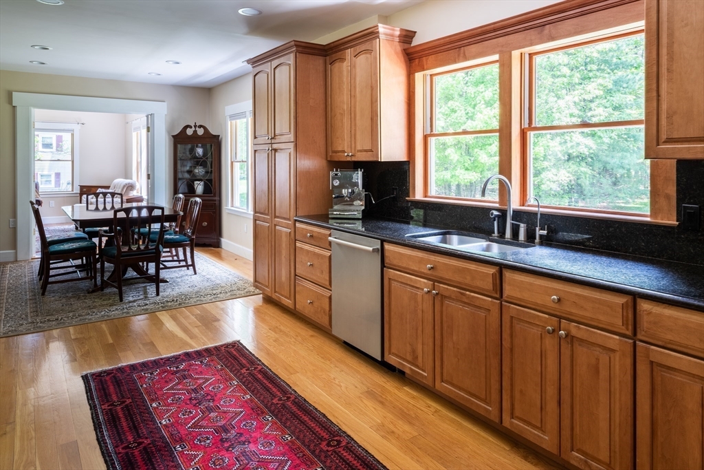 49 Plain Road Westford, MA 01886 - Photo 4 of 21 Gallery Image 4