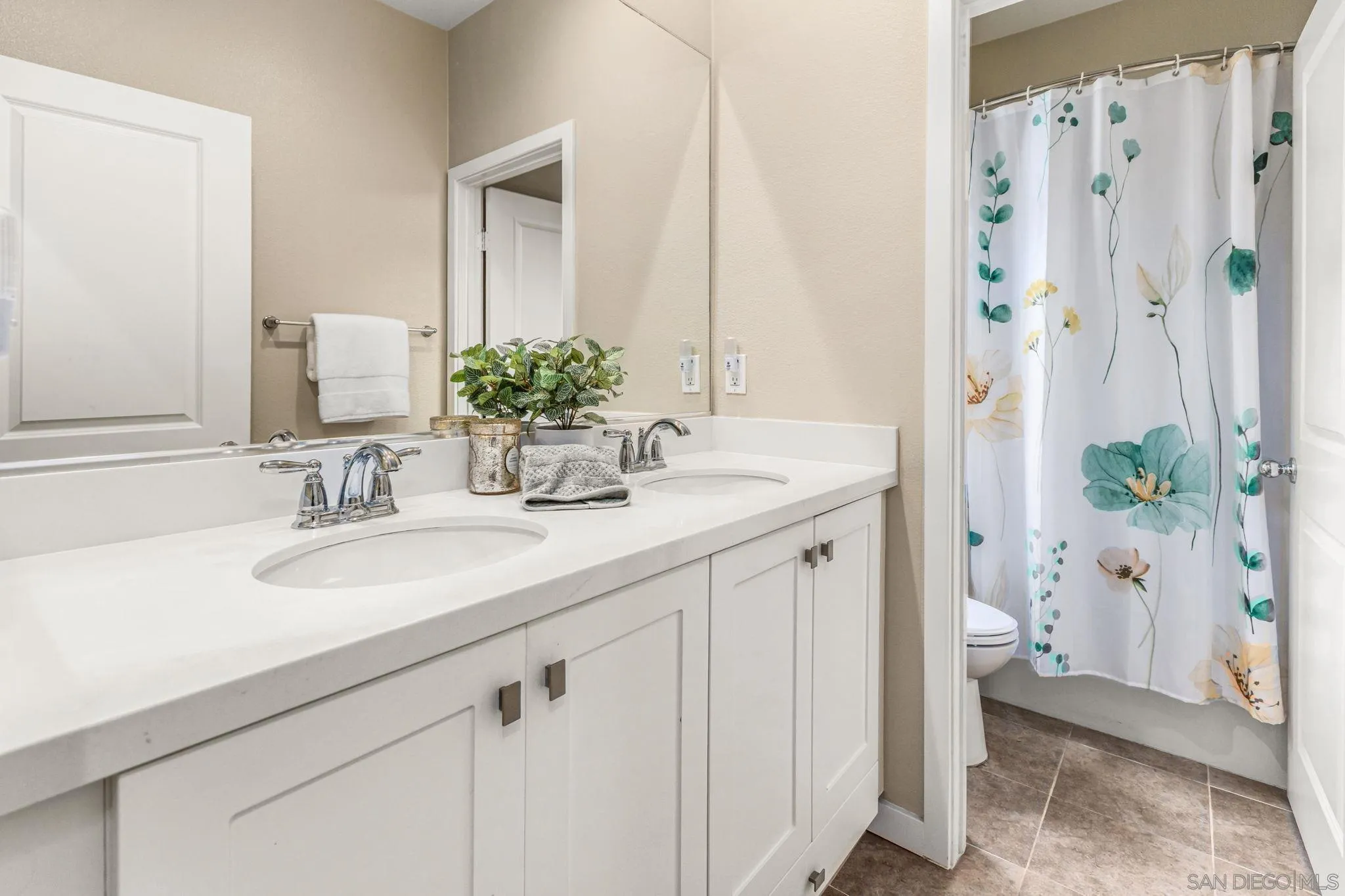 4128 Via Del Rey Oceanside, CA 92057 - Photo 16 of 31