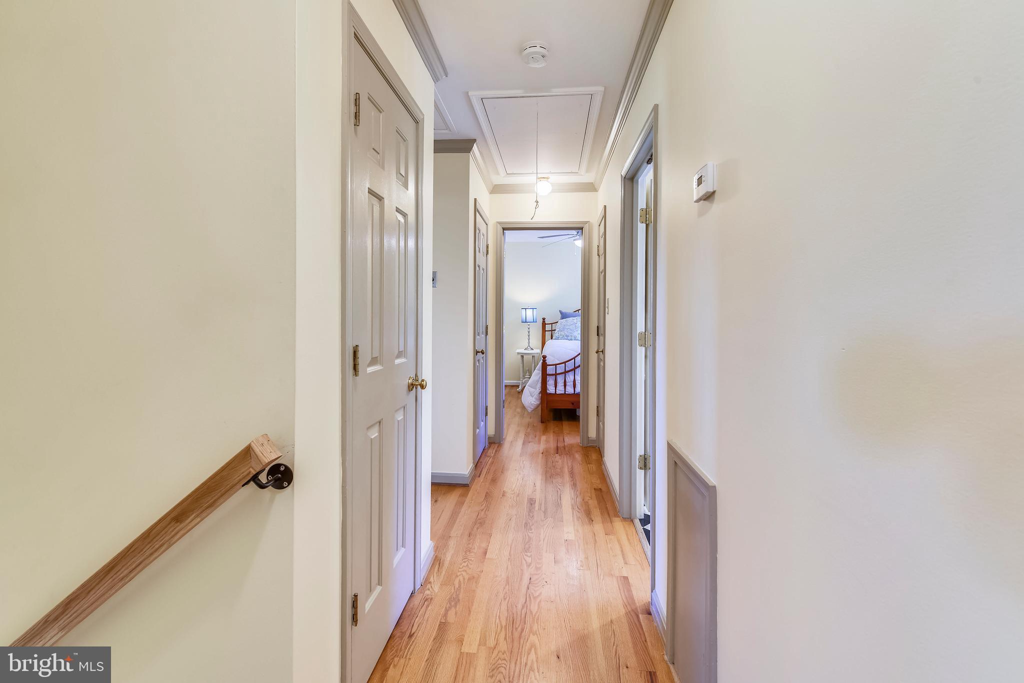 669 Apple Pie Ridge Road Winchester, VA 22603 - Photo 37 of 67 upper floor hallway
