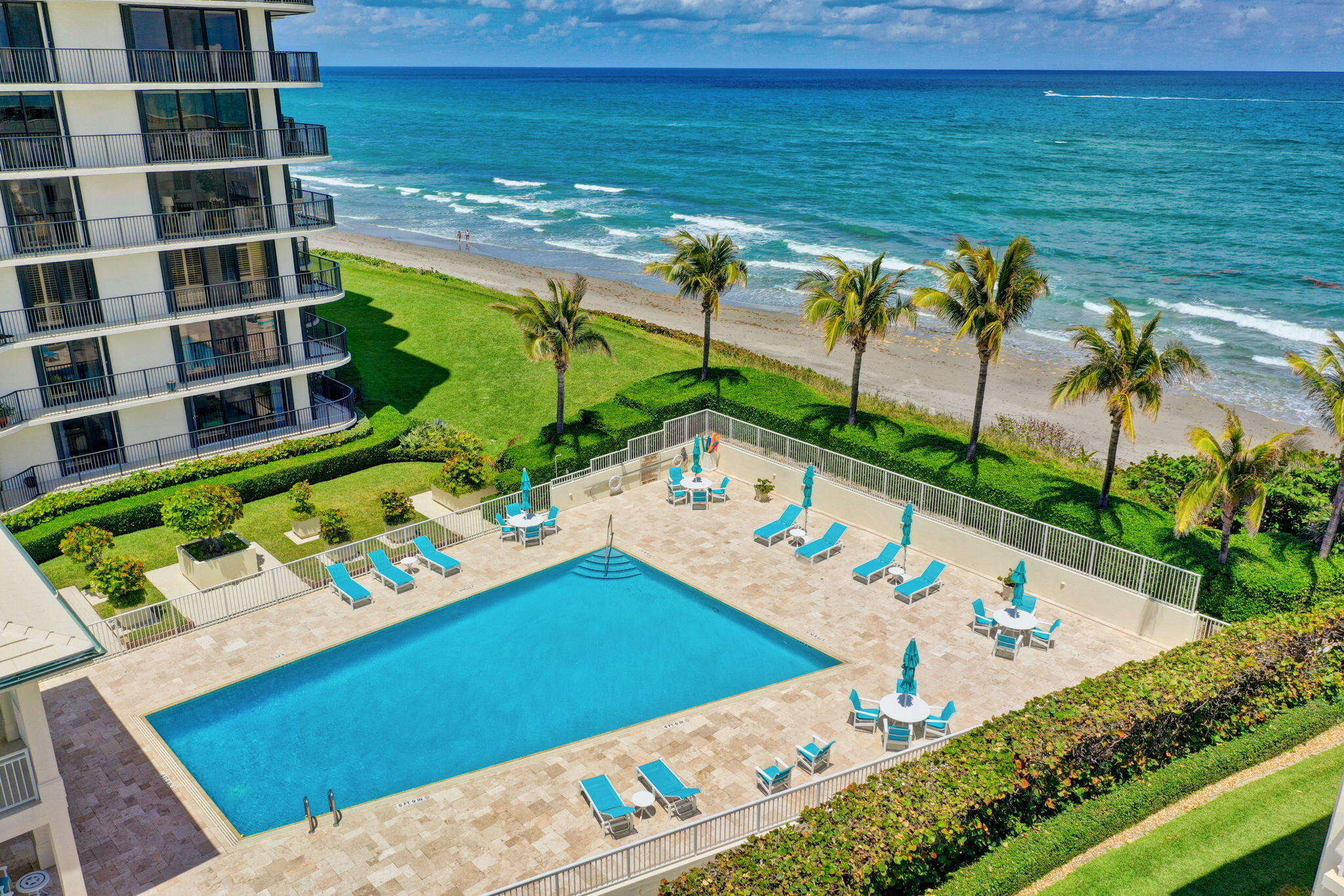 400 South Beach Road, Unit 103 Tequesta, FL 33469 - Photo 2 of 61 Pool