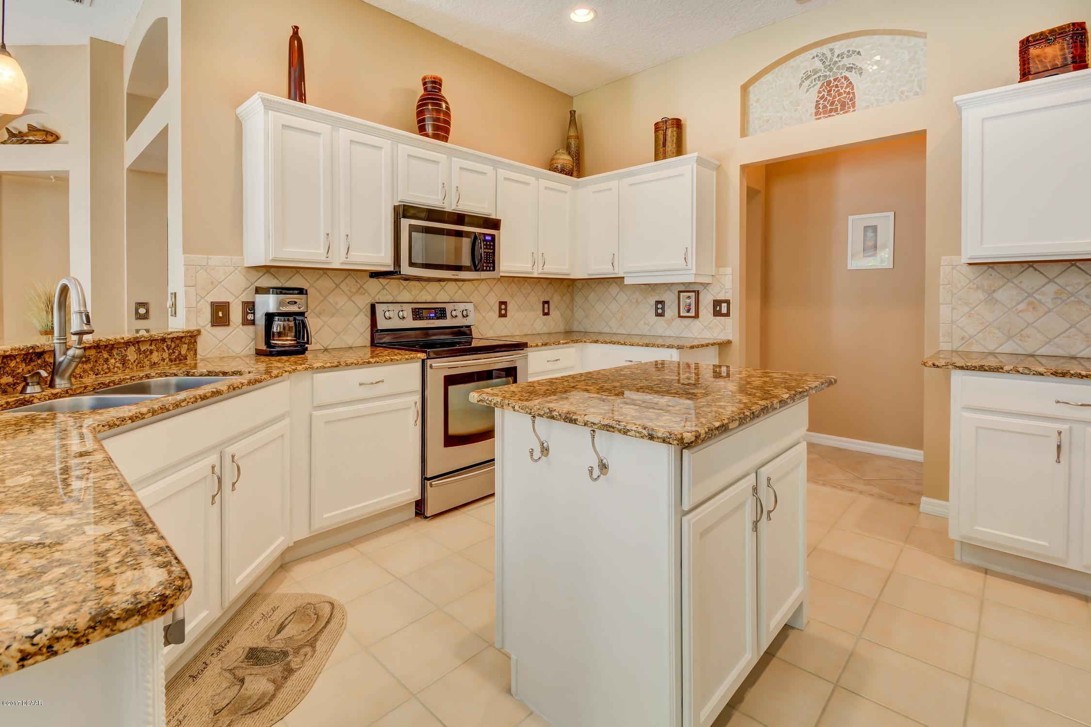 655 Mercers Fernery Road DeLand, FL 32720 - Photo 11 of 33 Kitchen_1