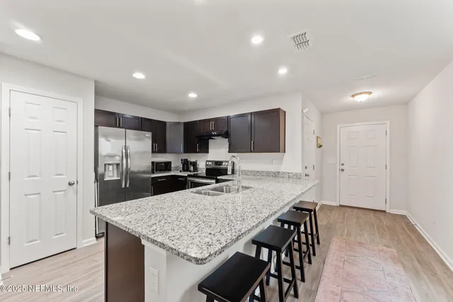 $2,000 | 8939 India Avenue, Jacksonville, FL 32211