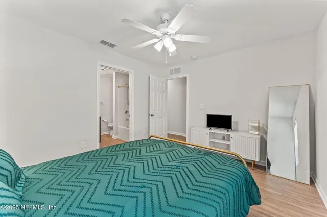 $2,000 | 8939 India Avenue, Jacksonville, FL 32211