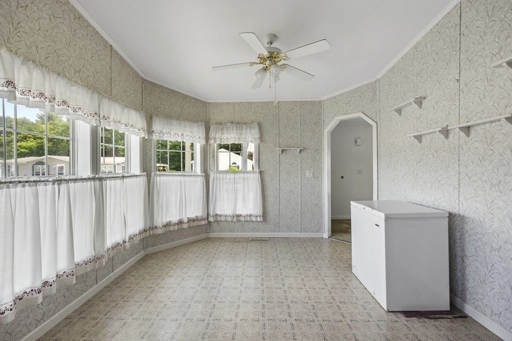 71 George's Loop Raynham, MA 02767 - Photo 10 of 24 Gallery Image 10