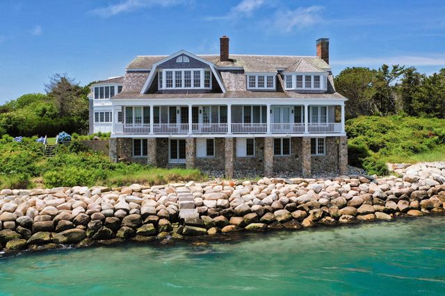 $5,995,000 | 4 Ministers Lane, North Chatham, MA 02650