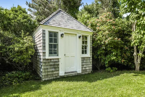$5,995,000 | 4 Ministers Lane, North Chatham, MA 02650