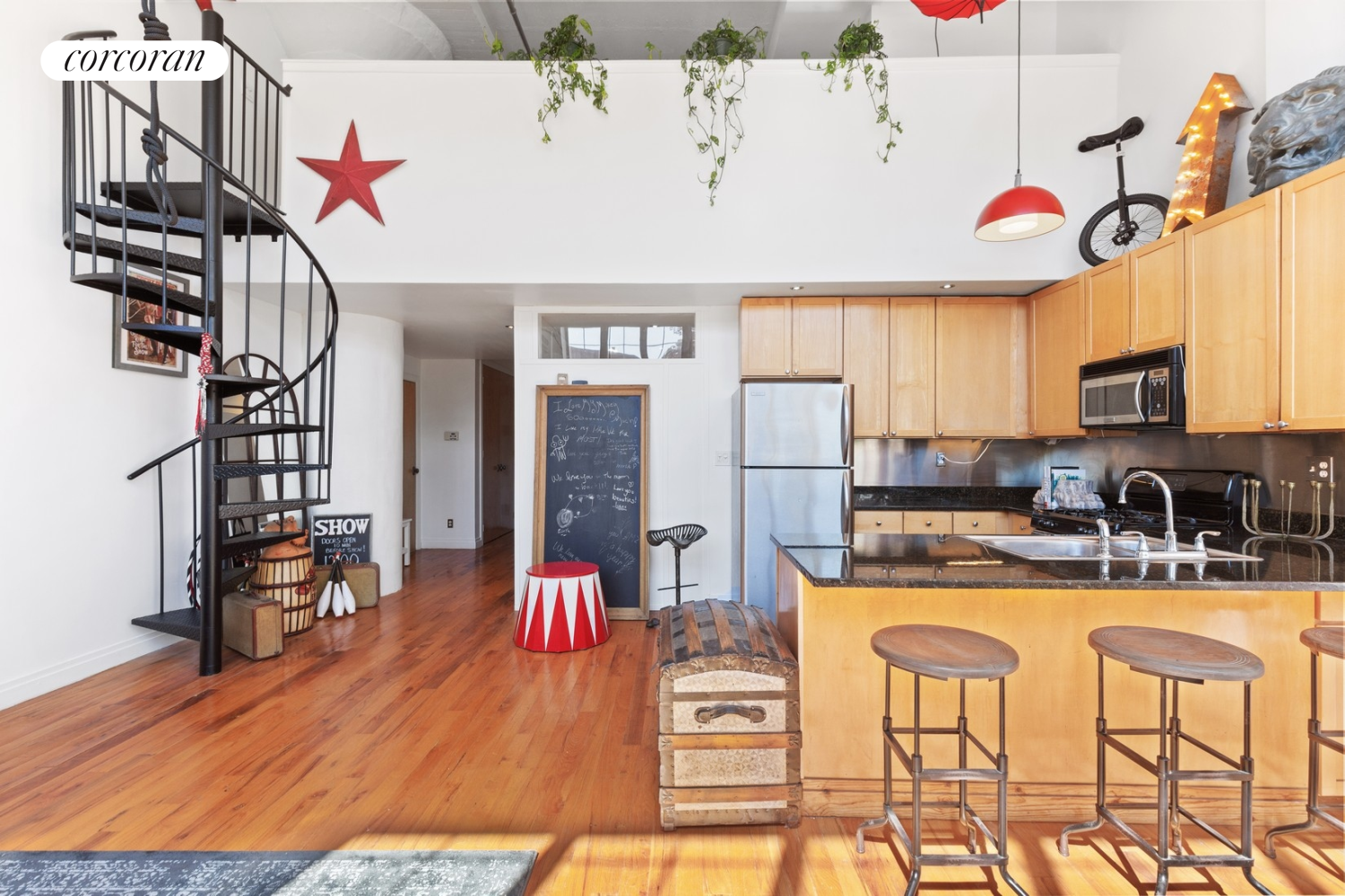689 Myrtle Avenue 1C Bedford Stuyvesant Brooklyn NY 11205