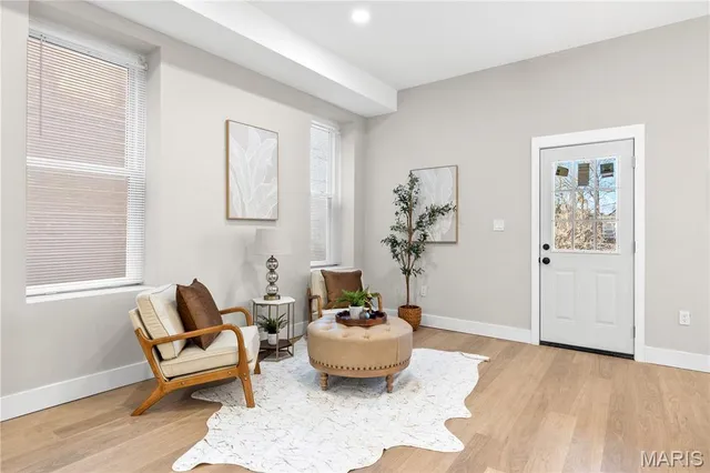 $380,000 | 3633 Nebraska Avenue, St. Louis, MO 63118