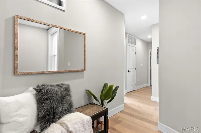 $380,000 | 3633 Nebraska Avenue, St. Louis, MO 63118