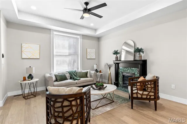 $380,000 | 3633 Nebraska Avenue, St. Louis, MO 63118