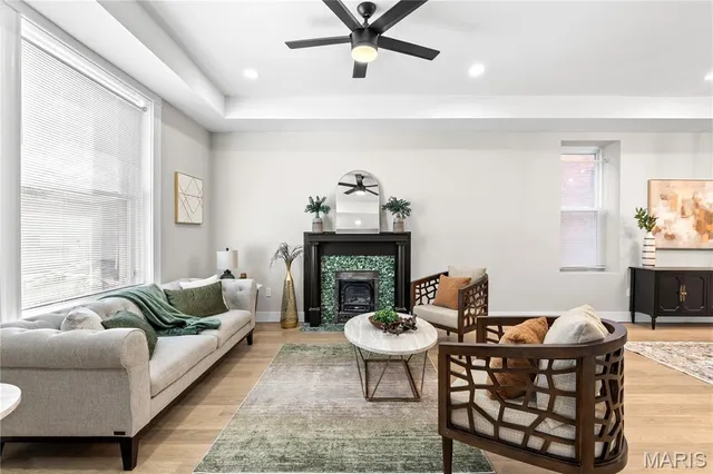 $380,000 | 3633 Nebraska Avenue, St. Louis, MO 63118