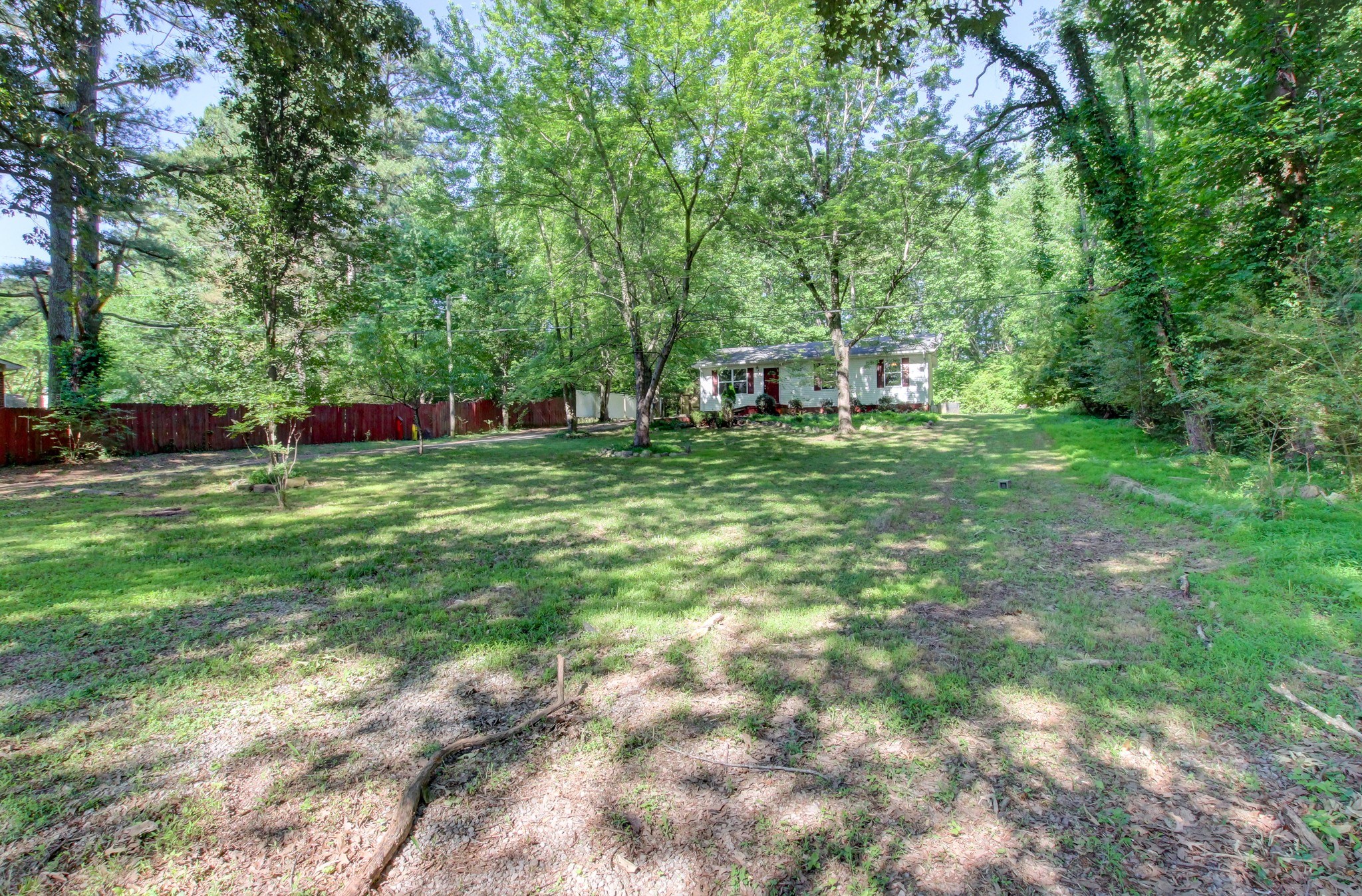 2092 Sanders Road Clarksville, TN 37043 - Photo 2 of 42 Gallery Image 2
