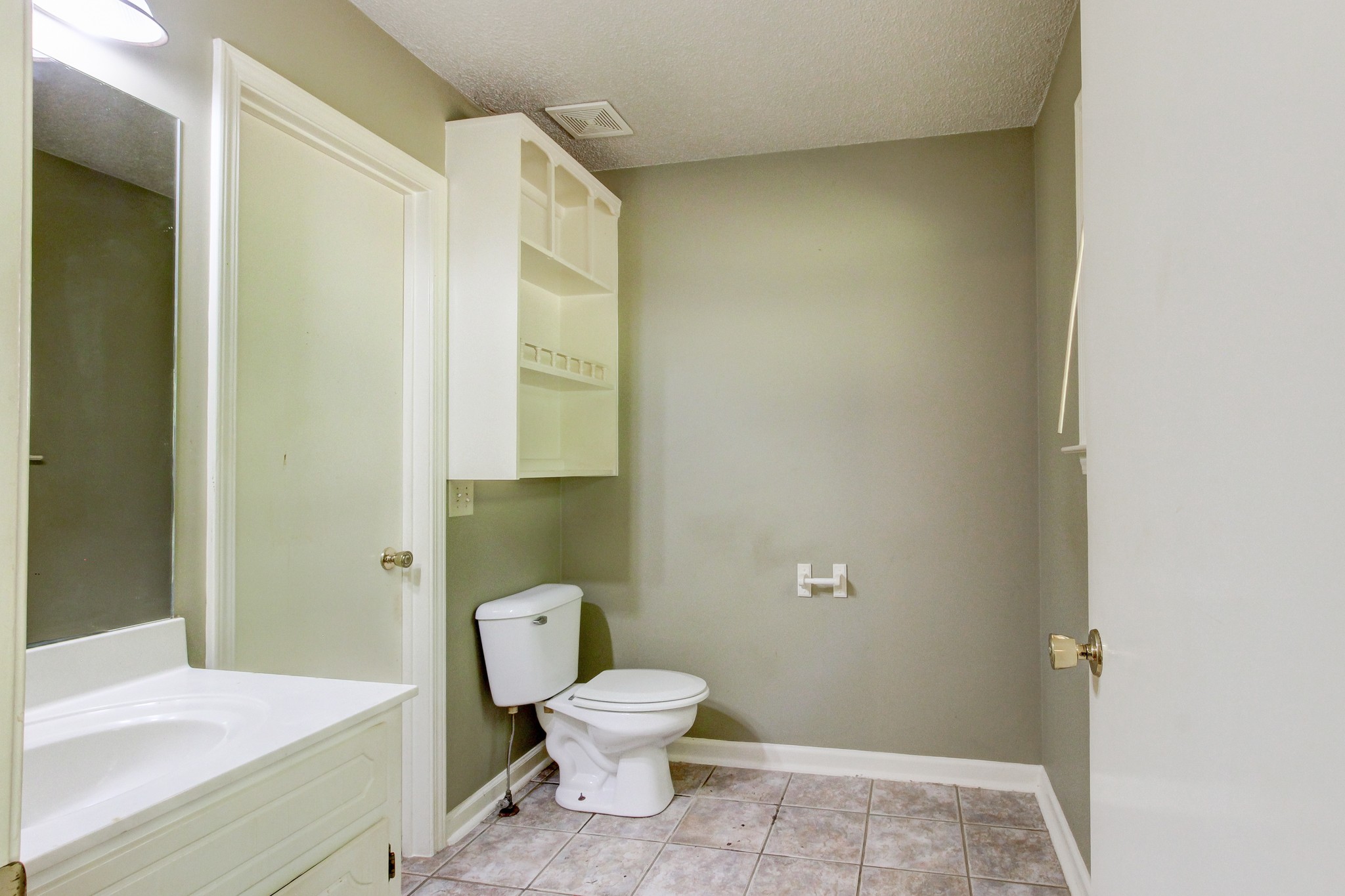 2092 Sanders Road Clarksville, TN 37043 - Photo 22 of 42 Gallery Image 22