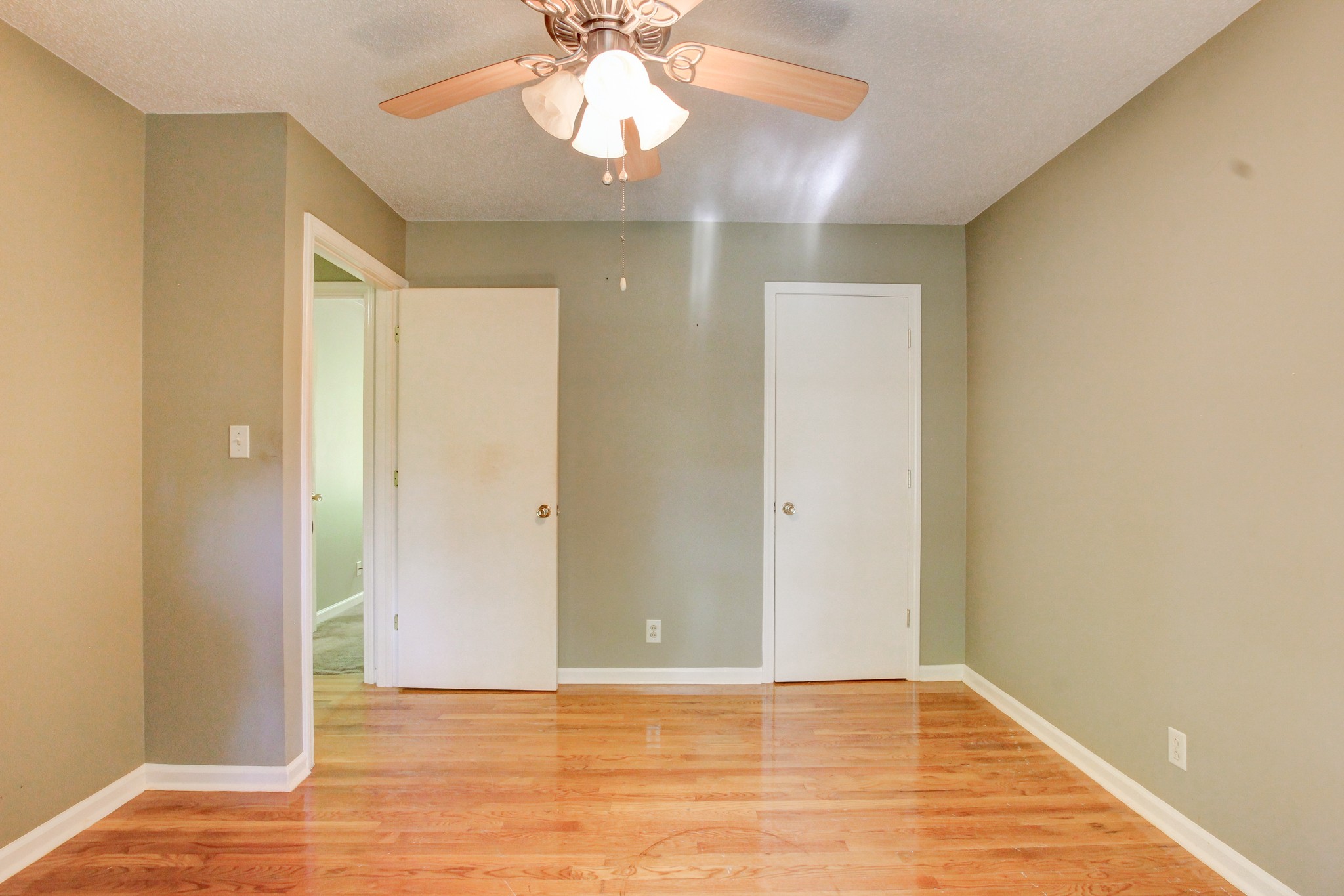 2092 Sanders Road Clarksville, TN 37043 - Photo 30 of 42 Gallery Image 30