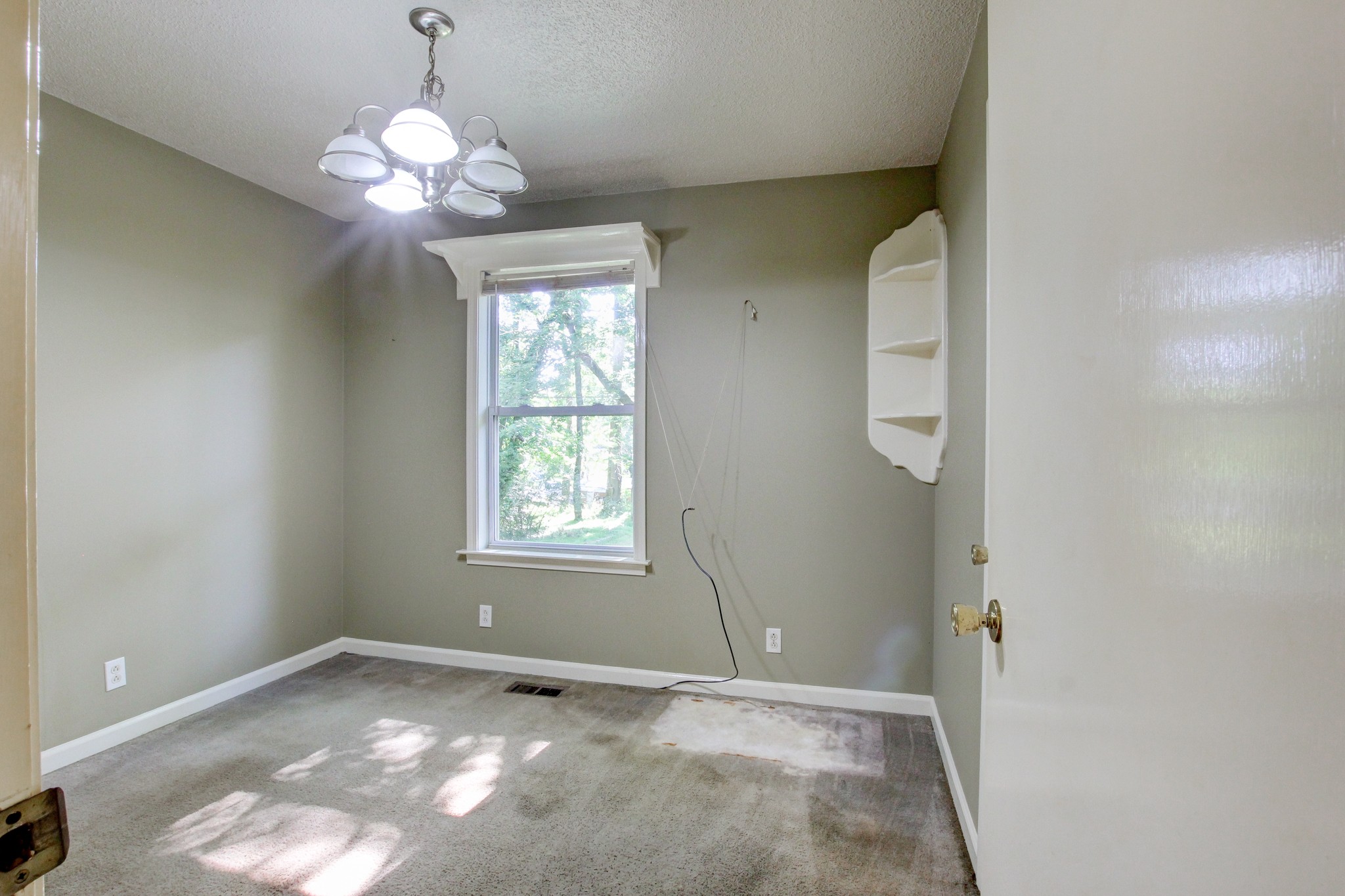 2092 Sanders Road Clarksville, TN 37043 - Photo 33 of 42 Gallery Image 33