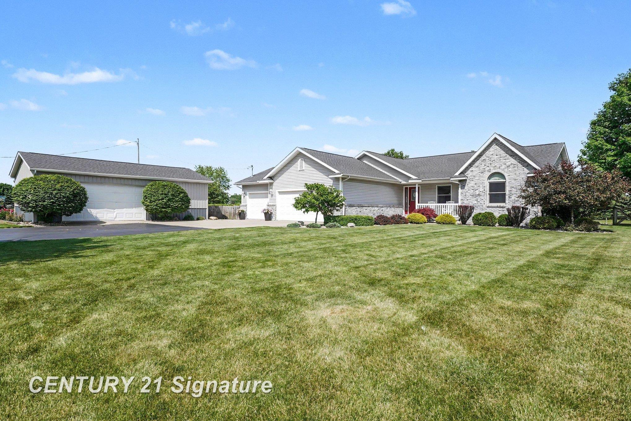 3790 North Gleaner Road Freeland, MI 48623 - Photo 2 of 45
