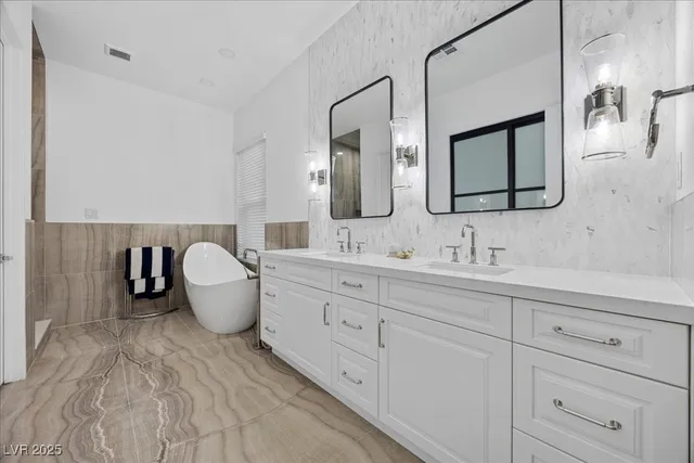 $1,500,000 | 805 Lake Hill Drive, Boulder City, NV 89005