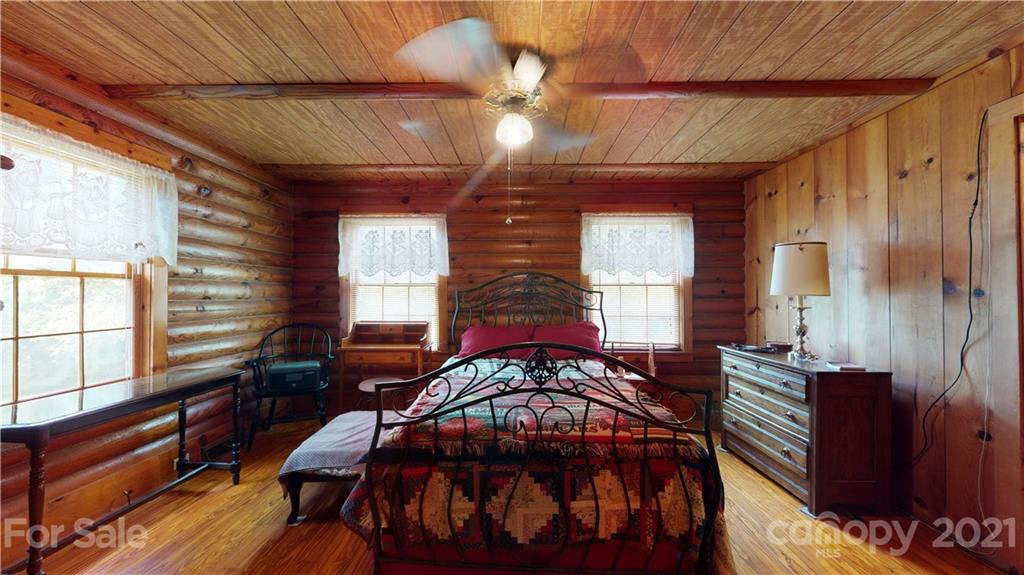 373 North Burris Road Sharon, SC 29742 - Photo 26 of 36 a bedroom with furniture and windows