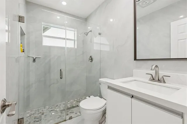 $475,000 | 8700 Northwest 11th Street, Pembroke Pines, FL 33024