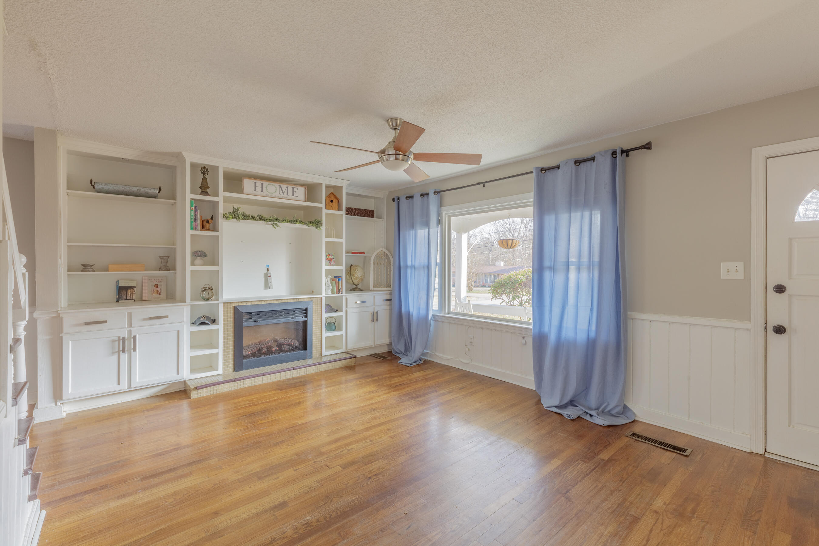 937 James Avenue Chattanooga, TN 37421 - Photo 5 of 32 937 James Ave HD-36