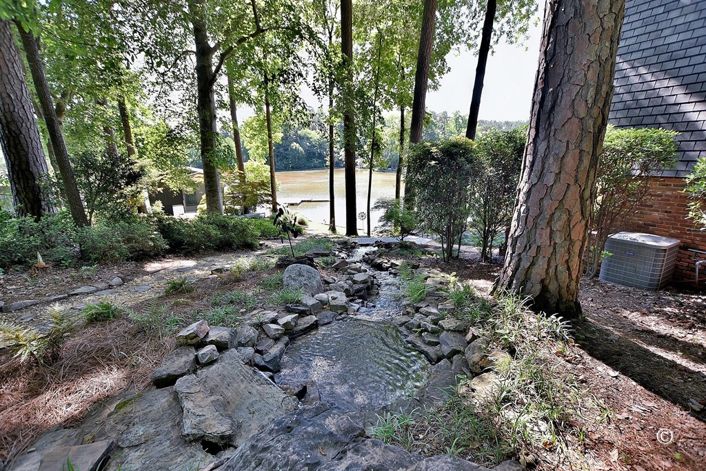 stunning 135' whitewater stream