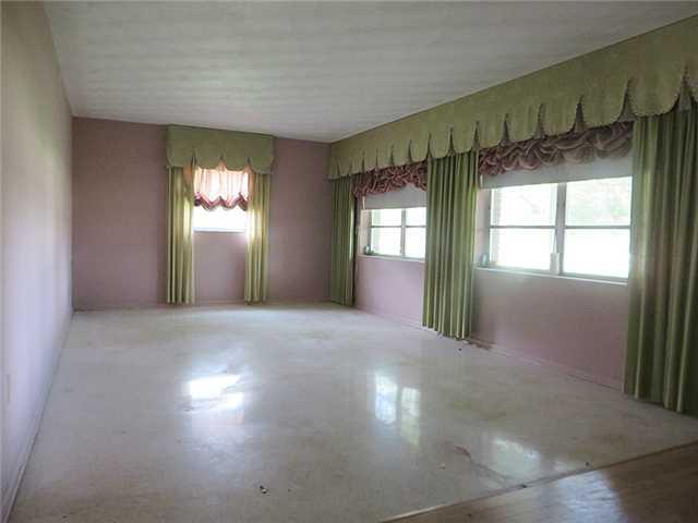 1862 Copenhaver Road Fort Pierce, FL 34945 - Photo 2 of 25 Gallery Image 2