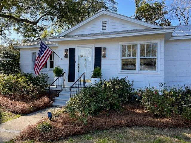 $6,950 | 682 McCants Drive, Mount Pleasant, SC 29464