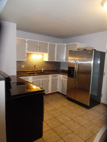 1002 Lakeview Drive Rochelle, IL 61068 - Photo 3 of 14