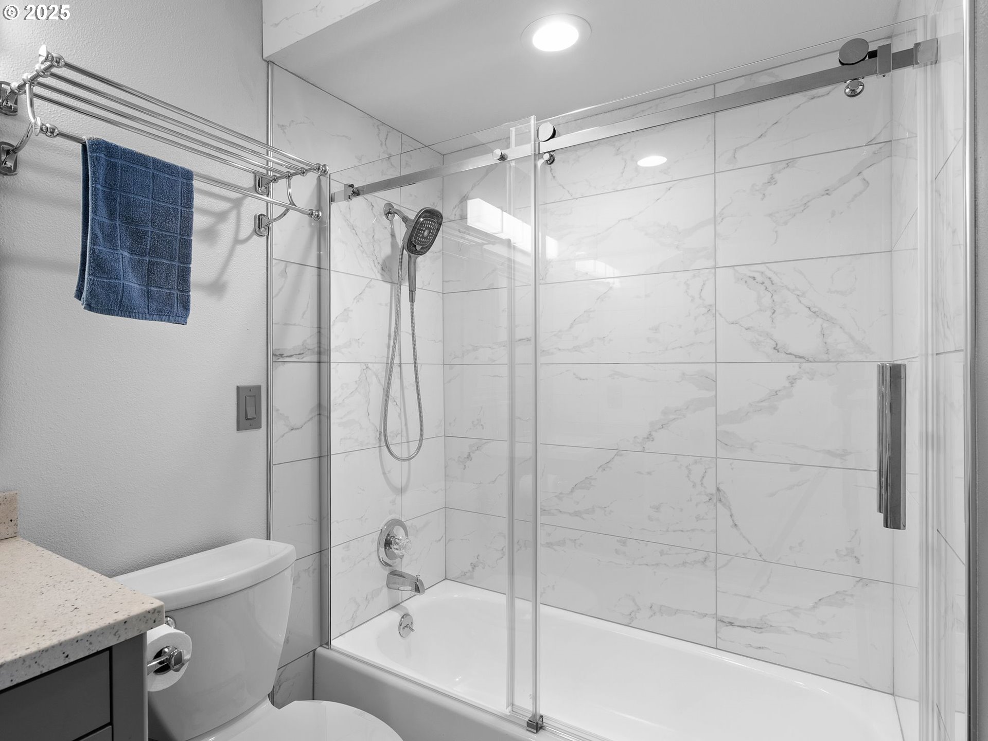 555 Southwest 7th Street Gresham, OR 97080 - Photo 26 of 48 a bathroom with a shower and a toilet