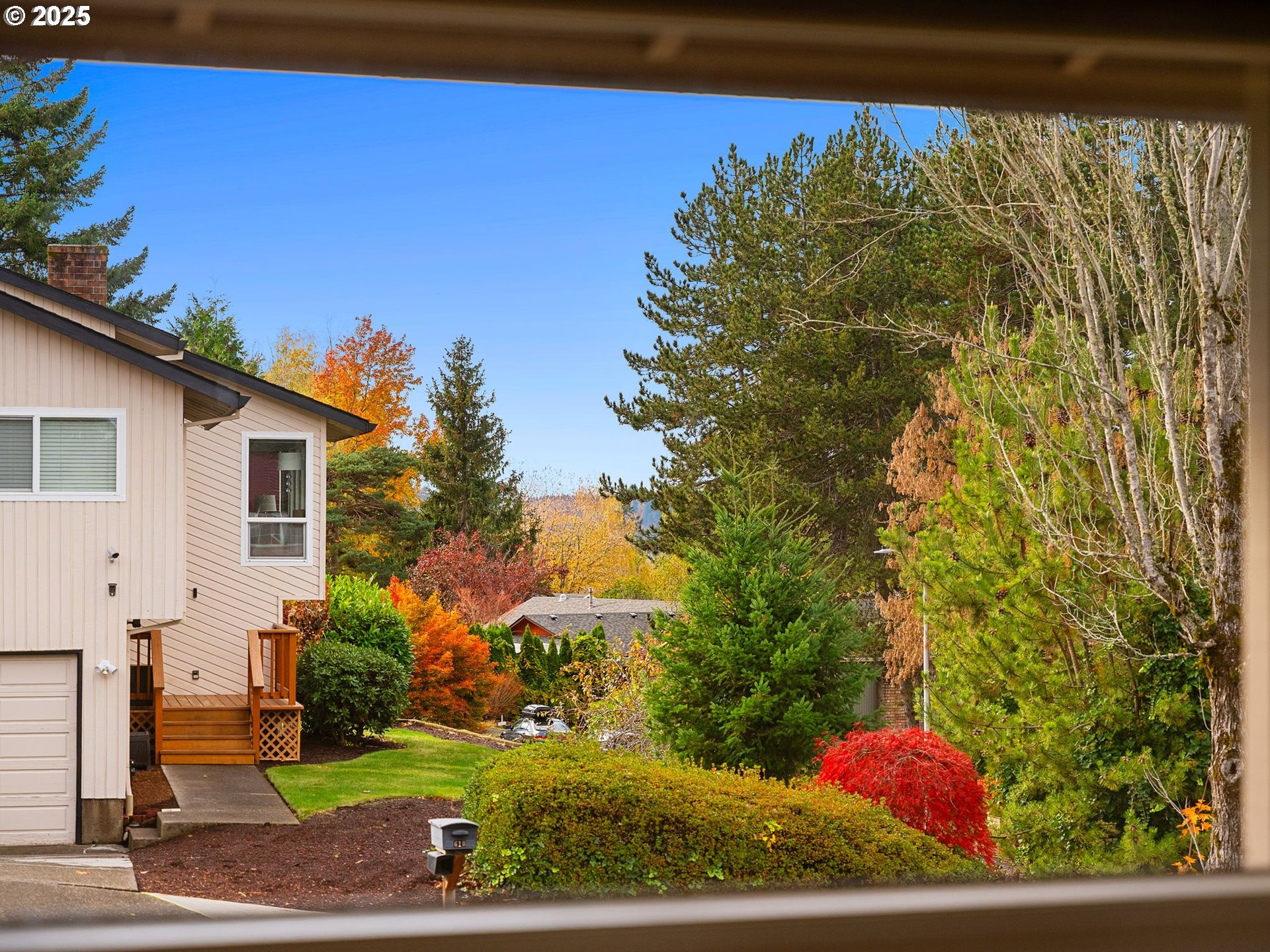 555 Southwest 7th Street Gresham, OR 97080 - Photo 30 of 48 a view of a yard with an outdoor space