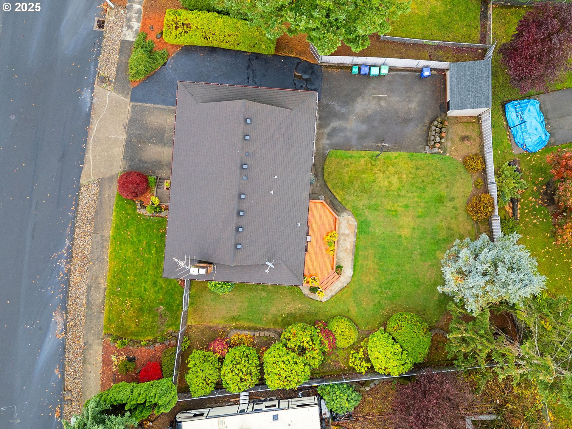 555 Southwest 7th Street Gresham, OR 97080 - Photo 37 of 48 an aerial view of a house