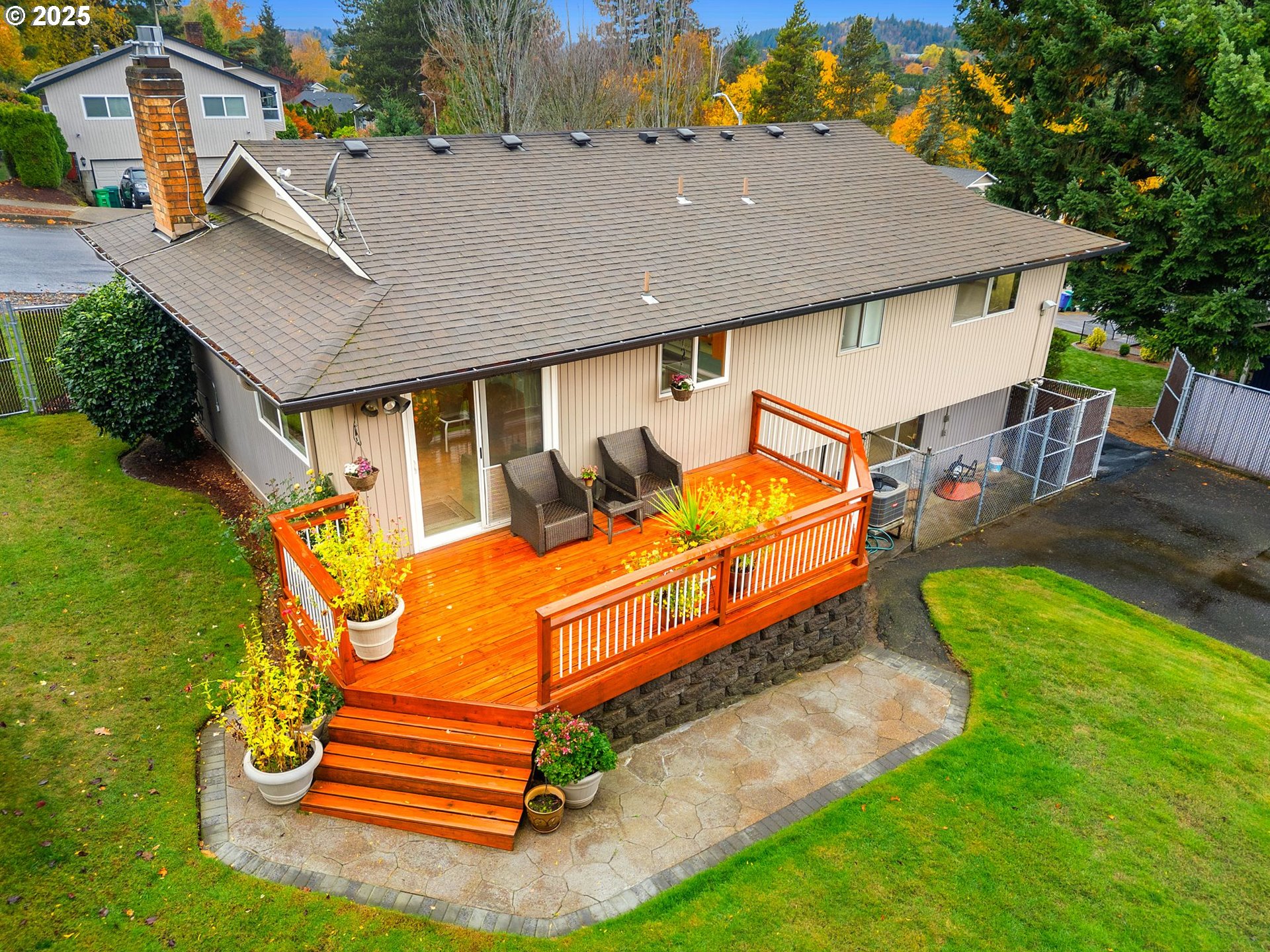 555 Southwest 7th Street Gresham, OR 97080 - Photo 4 of 48 an aerial view of a house with swimming pool and sitting area