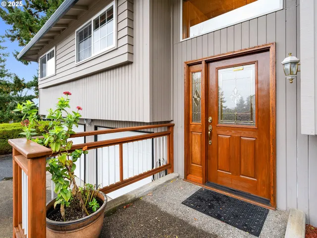 $517,000 | 555 Southwest 7th Street, Gresham, OR 97080