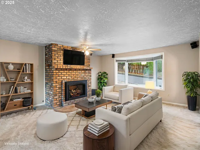 $517,000 | 555 Southwest 7th Street, Gresham, OR 97080