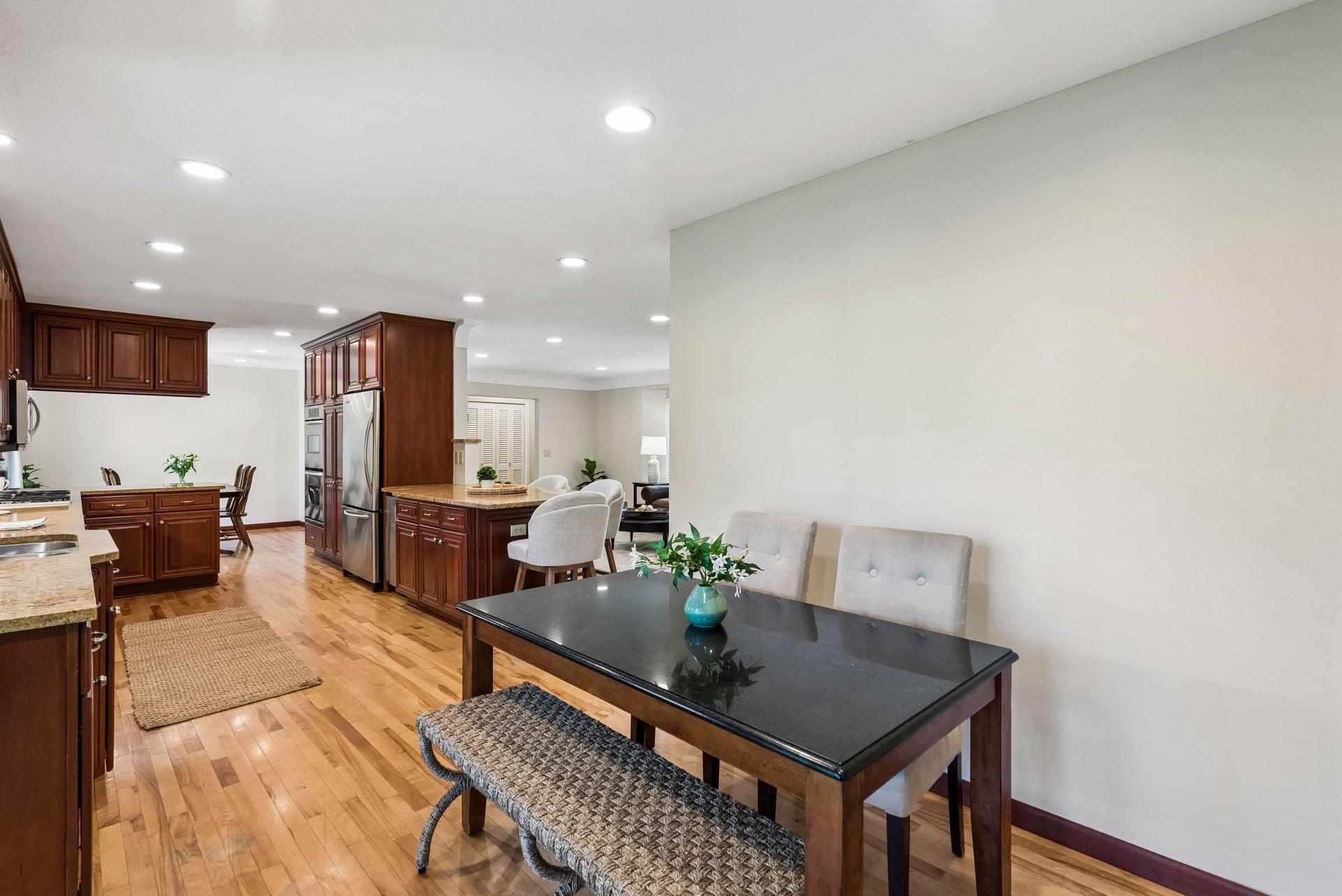 7220 Monardo Lane Edina, MN 55435 - Photo 9 of 35