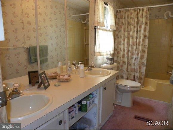 37192 Pinewood Road Ocean View, DE 19970 - Photo 11 of 24 Gallery Image 11