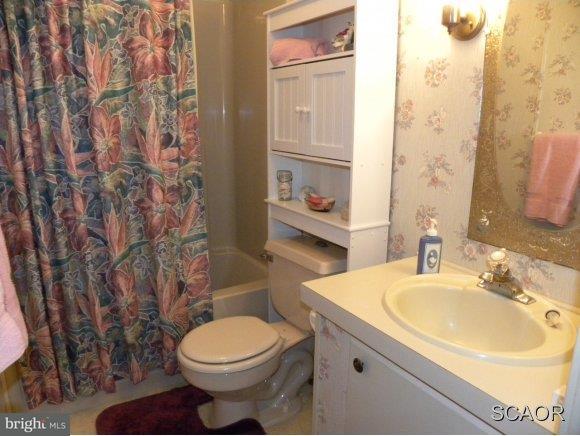 37192 Pinewood Road Ocean View, DE 19970 - Photo 15 of 24 Gallery Image 15