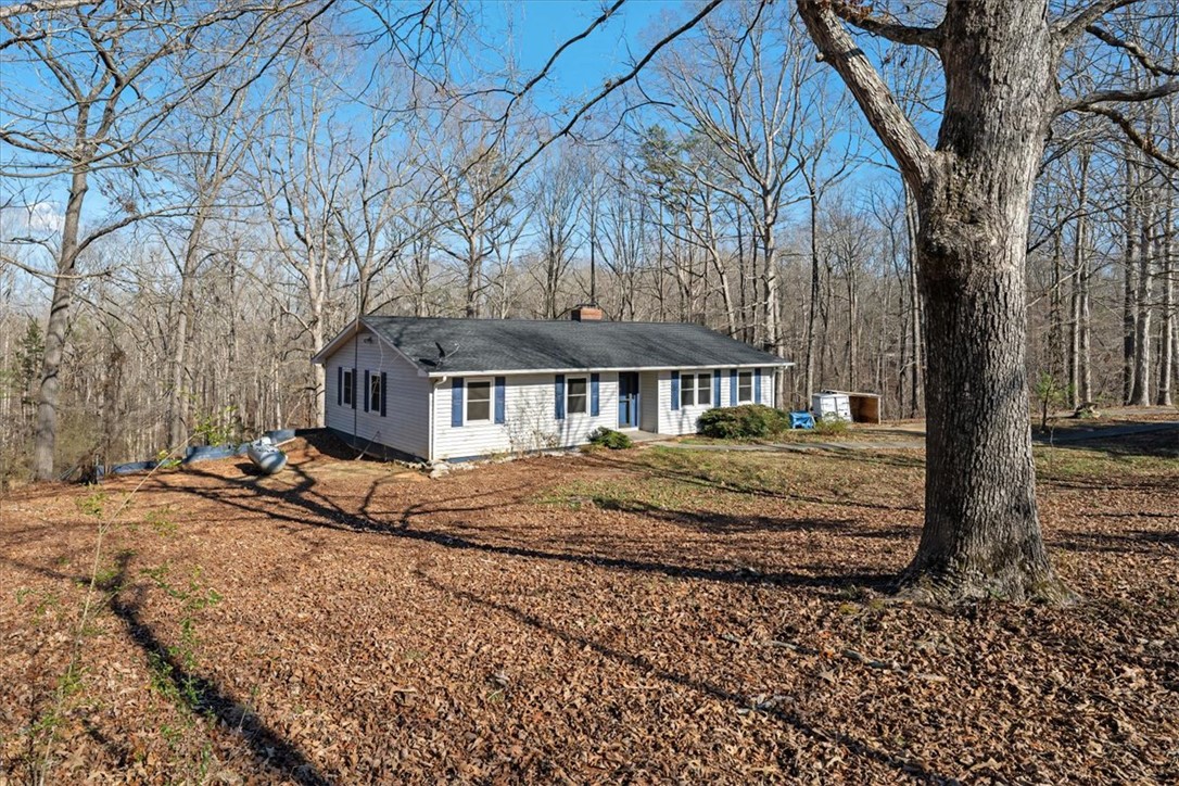 440 Cleveland Pike Road Westminster, SC 29693 - Photo 3 of 50 Gallery Image 3