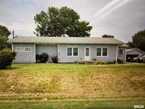 $129,900 | 577 Highway 48, Morrisonville, IL 62546