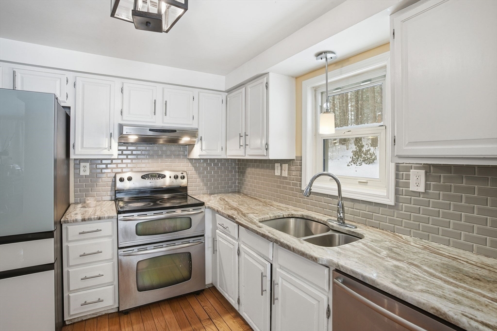 66 Buttonwood Avenue Sutton, MA 01590 - Photo 16 of 42