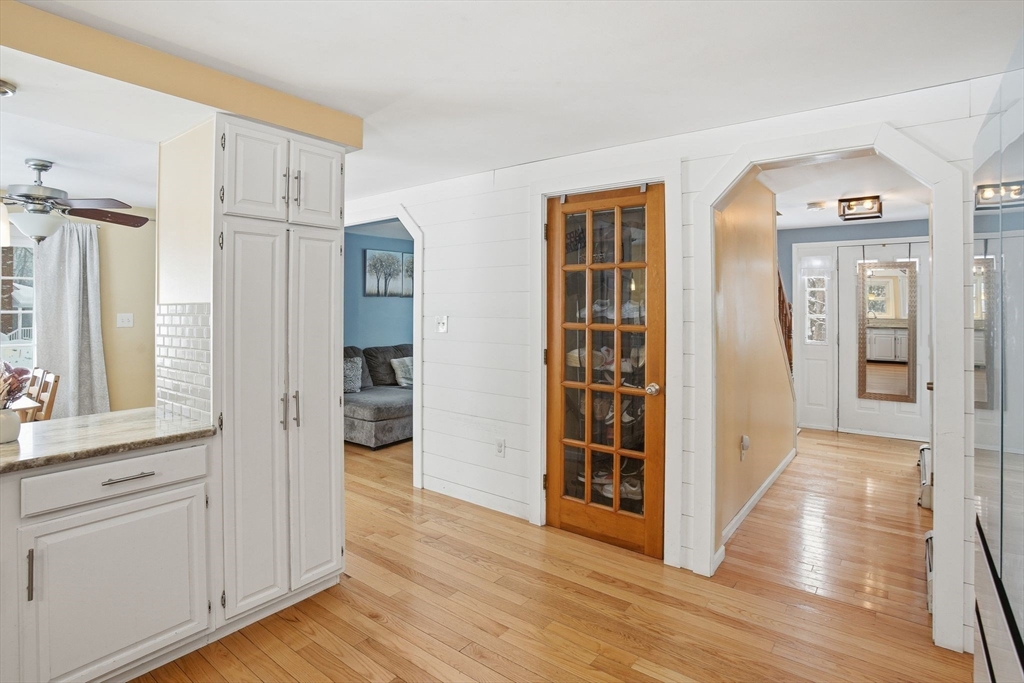 66 Buttonwood Avenue Sutton, MA 01590 - Photo 18 of 42
