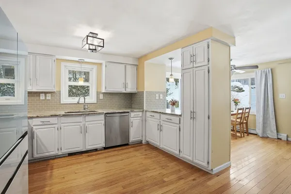 $600,000 | 66 Buttonwood Avenue, Sutton, MA 01590