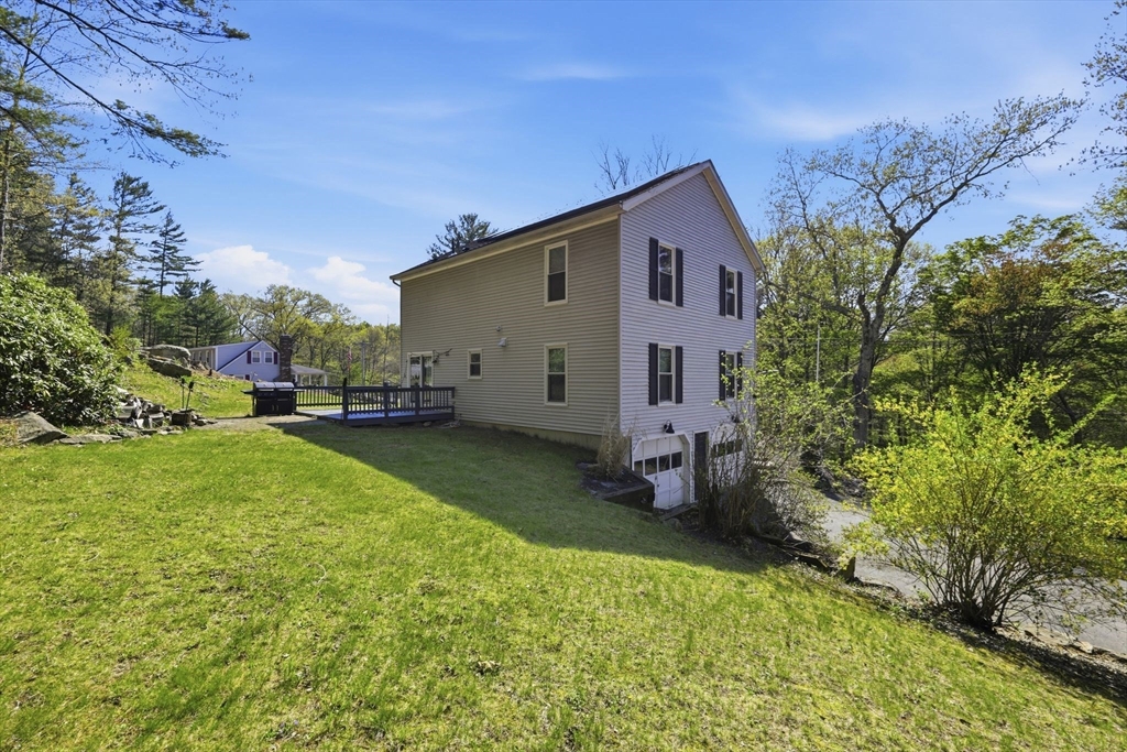 66 Buttonwood Avenue Sutton, MA 01590 - Photo 36 of 42