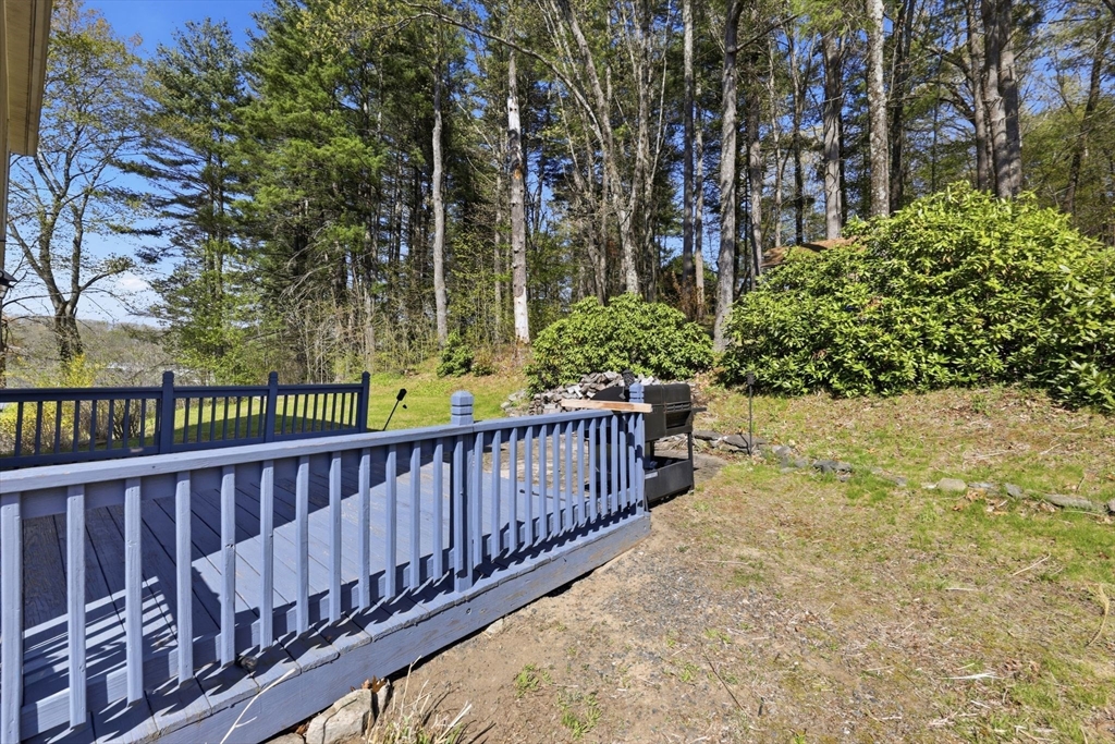 66 Buttonwood Avenue Sutton, MA 01590 - Photo 39 of 42