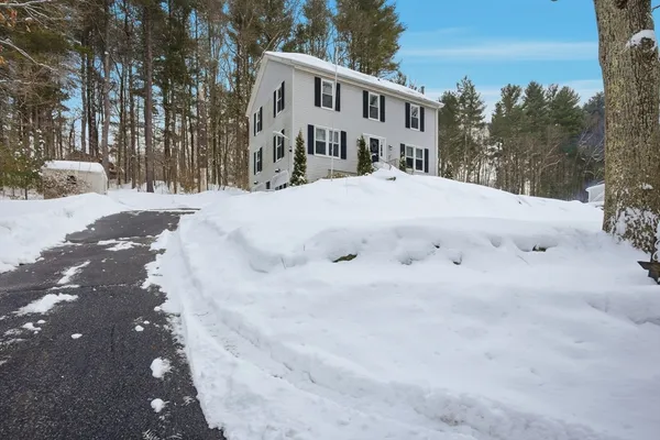 $600,000 | 66 Buttonwood Avenue, Sutton, MA 01590
