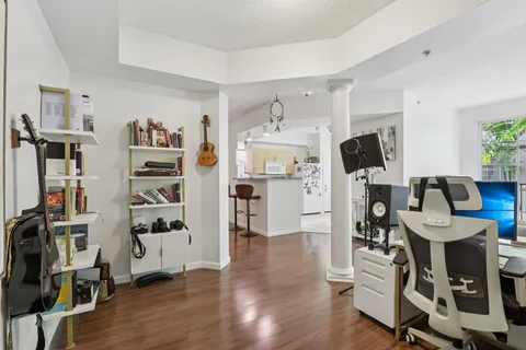 $259,500 | 533 Northeast 3rd Avenue, Unit 321, Fort Lauderdale, FL 33301