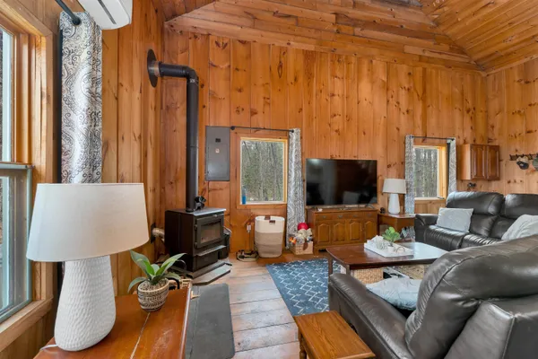 $425,000 | 121 Swain Hill Road, Warren, NH 03279