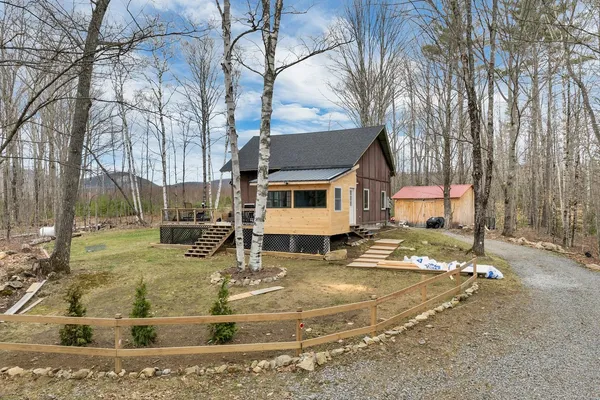 $425,000 | 121 Swain Hill Road, Warren, NH 03279