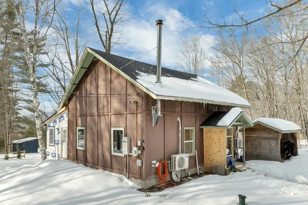$425,000 | 121 Swain Hill Road, Warren, NH 03279