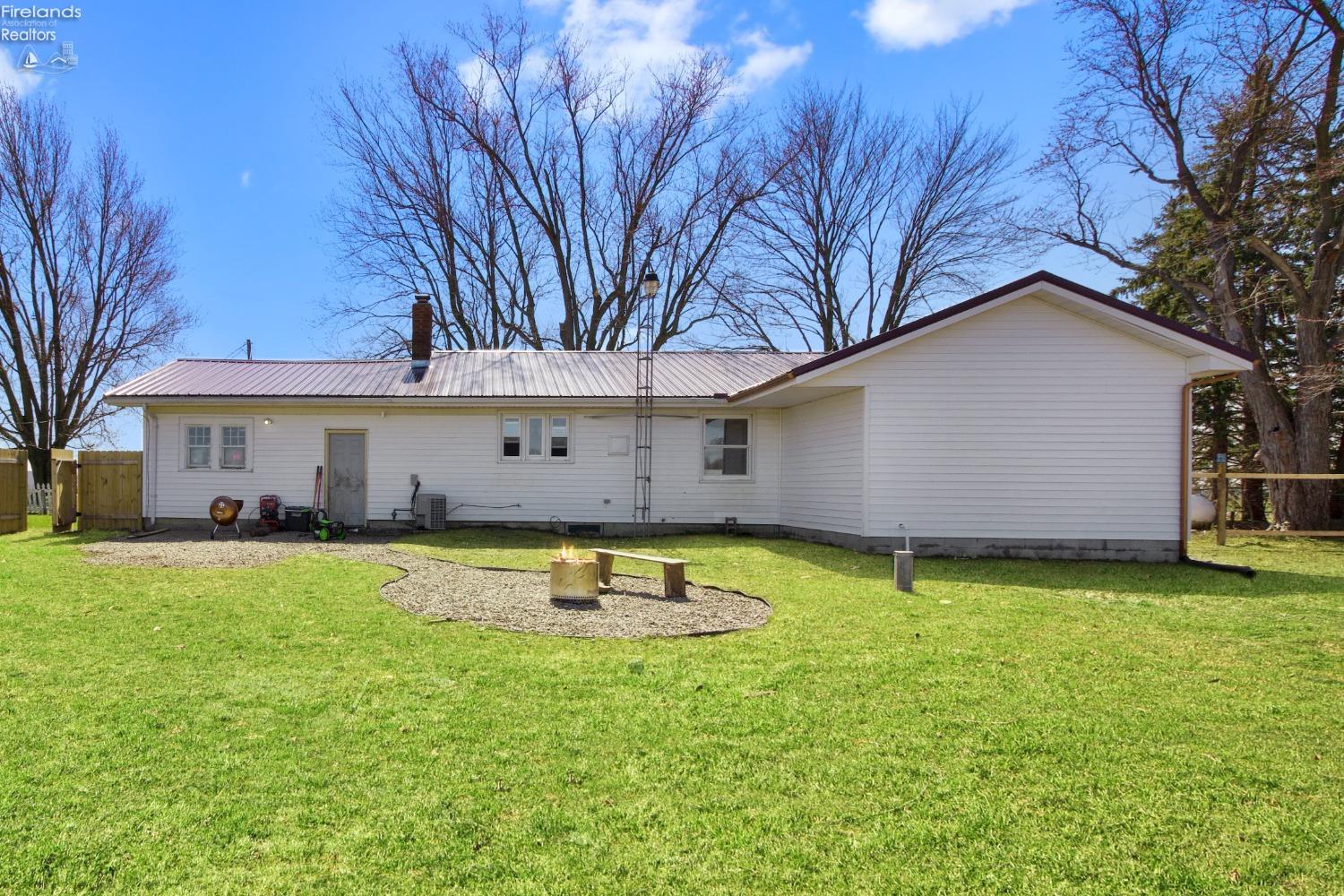 10317 Strecker Road Bellevue, OH 44811 - Photo 37 of 44 Gallery Image 37